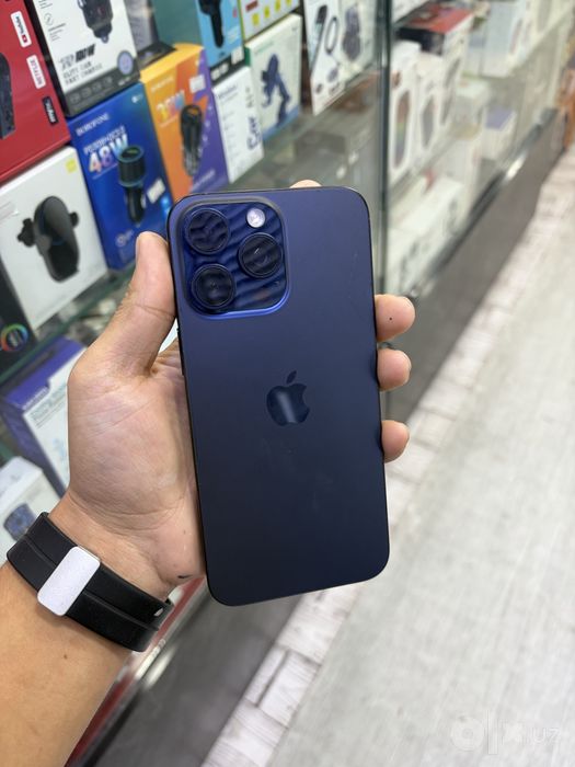 Iphone 15 max 256gb 80% batare