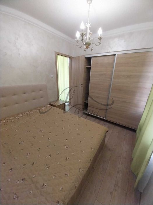 Дава се под наем Тристаен апартамент в Шумен, Пазара - 70 кв.м за 306 € - Снимка #13