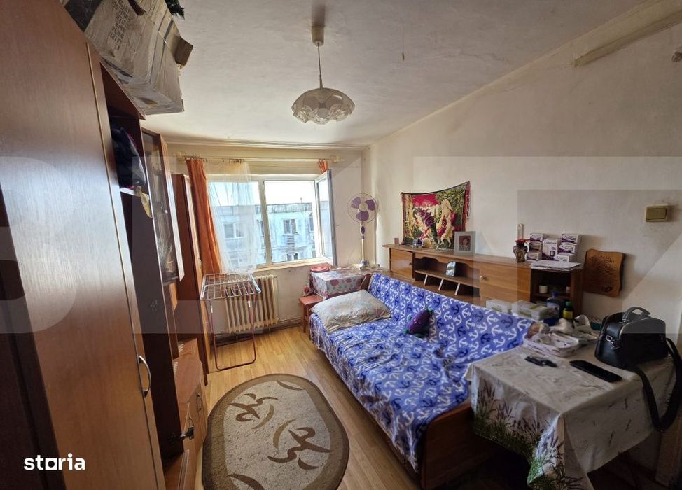 Apartament cu 2 camere,intr-un bloc izolat recent,zona Ciucului