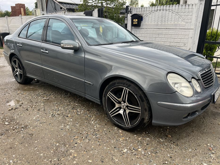 Mercedes E320 Avangarde 4 Matic