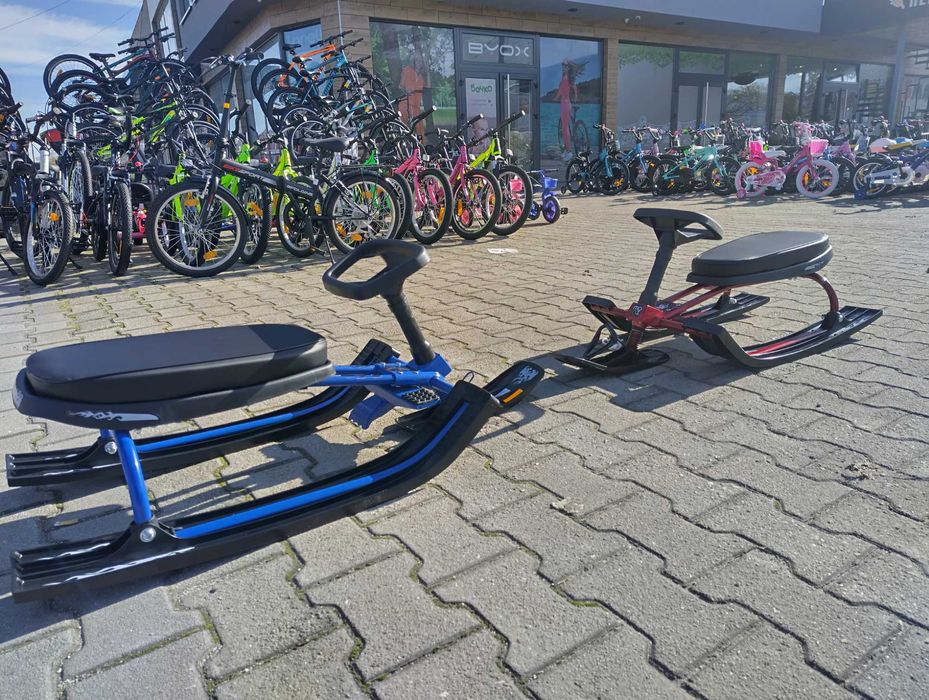 MONI Шейна чук и гек СНЕЖКО