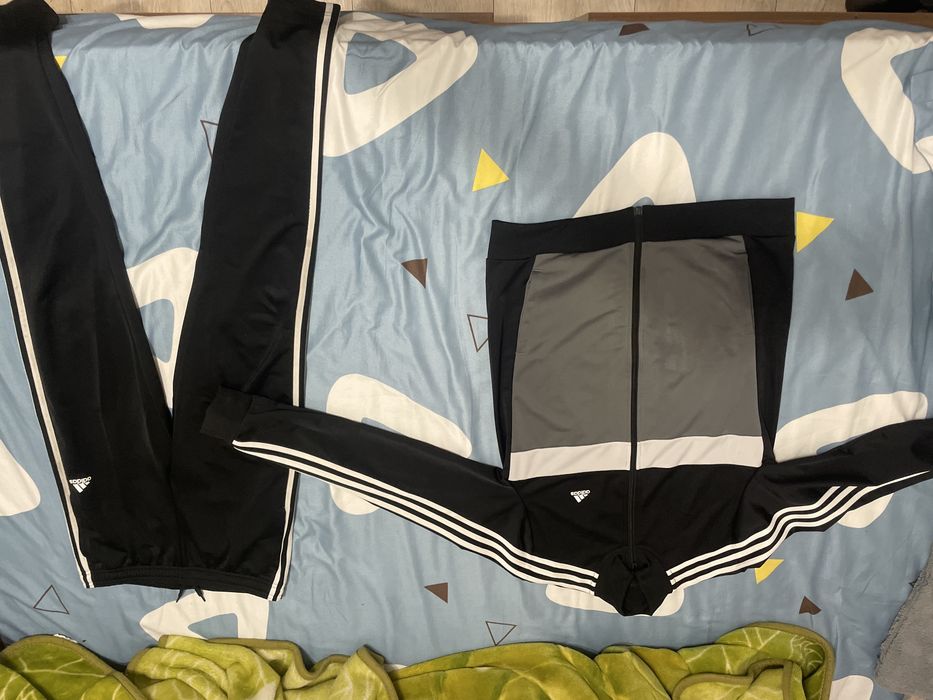 Trening adidas negru