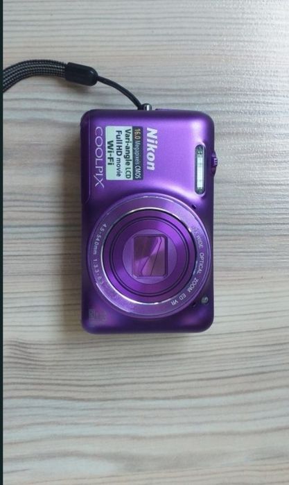 Camera nikon S 6600 defecta