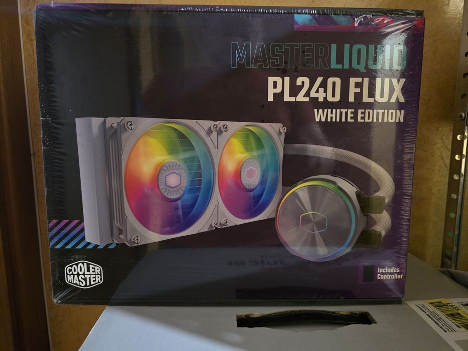 НОВ!!! Компютърен вентилатор Cooler Master, MasterLiquid PL240 Flux, бял