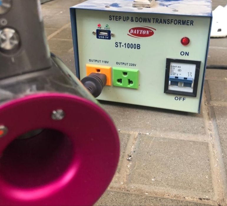 Фен Dyson HD01 Американец