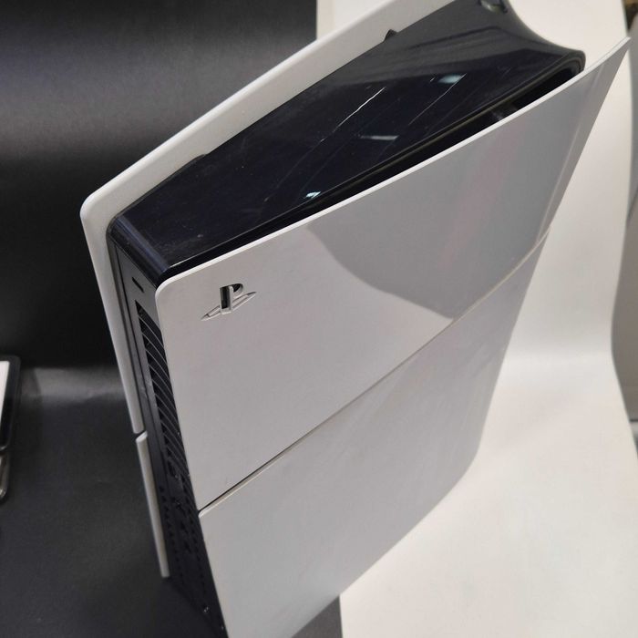 HOPE AMANET P8 PS 5 Slim Disk 1 Tb Memorie O Maneta cablu hdmi si alim