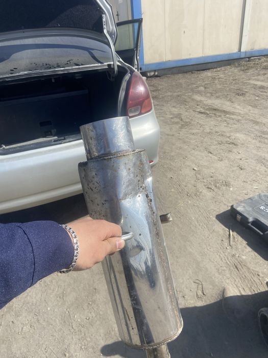 Продам прямоток выхлоп глушитель (басистый)
