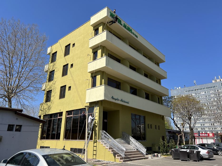 Alpinisti utilitari  !Executam lucrari de termoizolare,acoperisuri !!!