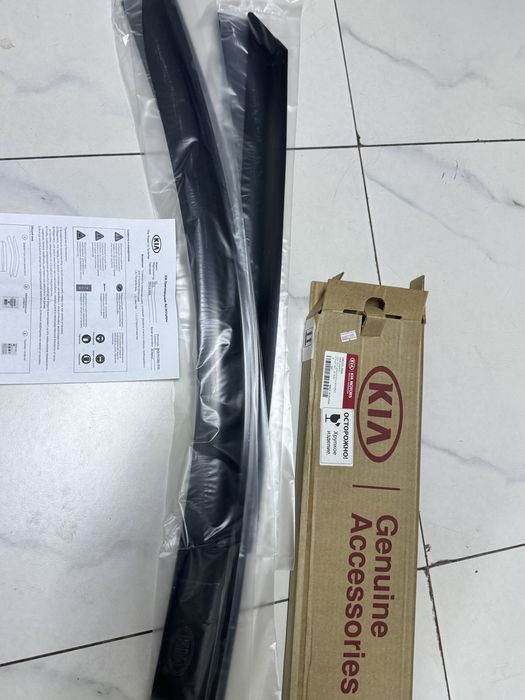 Дефлекторы, ветровики. Kia