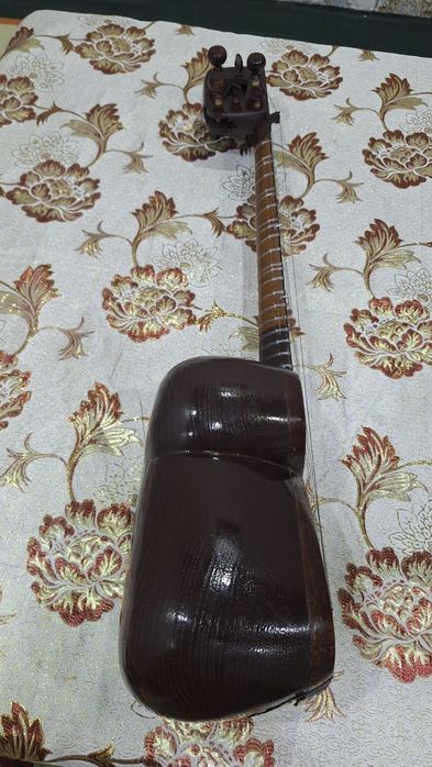 Tor sotiladi ovozi jarangdor