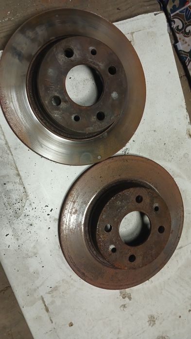 Продаи ступица переднии ваз сборе