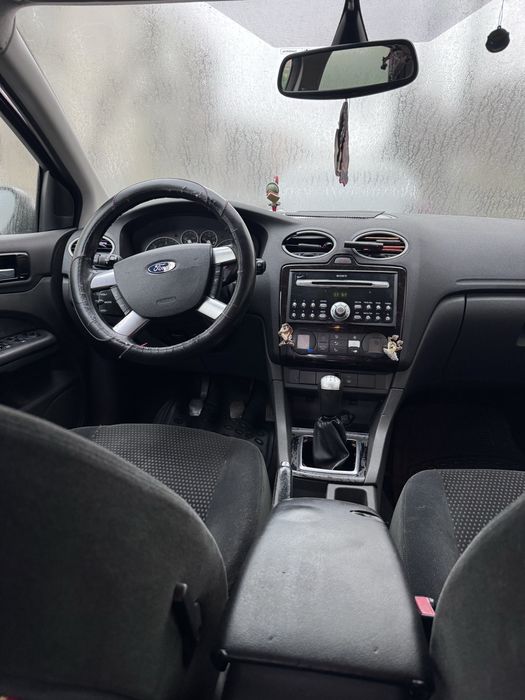 Vand ford focus 2 2004