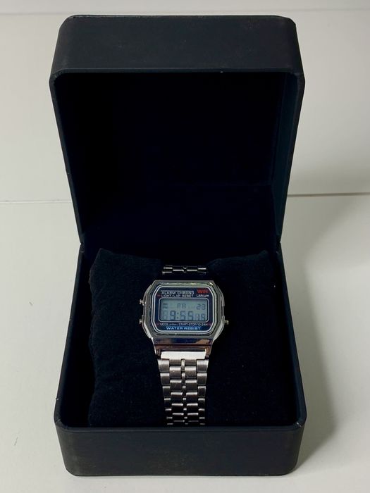 Часы “Casio classic”