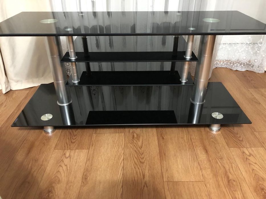 Тумбочка под Телевизор