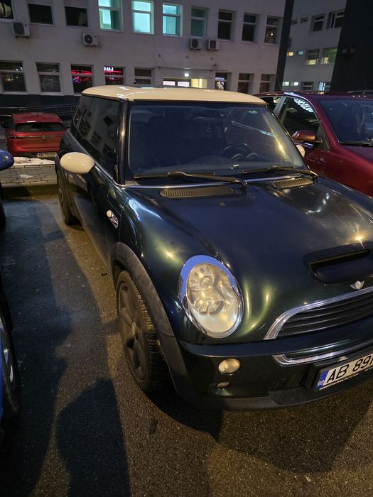 Vând MINI Cooper 1.6 Benzină (2003) – Kit Integral Cooper S