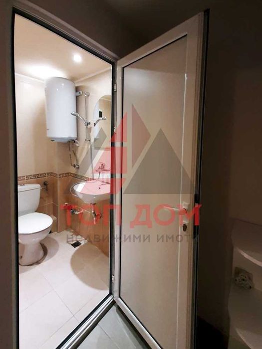 Дава се под наем Магазин в Варна, Левски - 17 кв.м за 229.5 € - Снимка #2