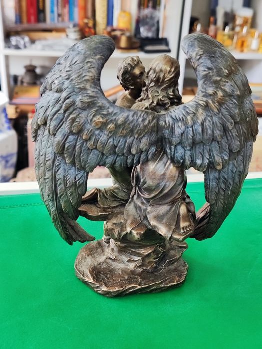 Статуетка ,,Ангел пазител,, Veronese