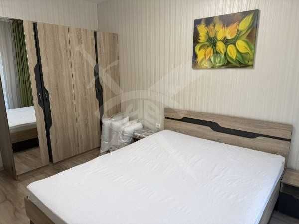 Дава се под наем Двустаен апартамент в Пловдив, Център - 50 кв.м за 548.25 € - Снимка #1