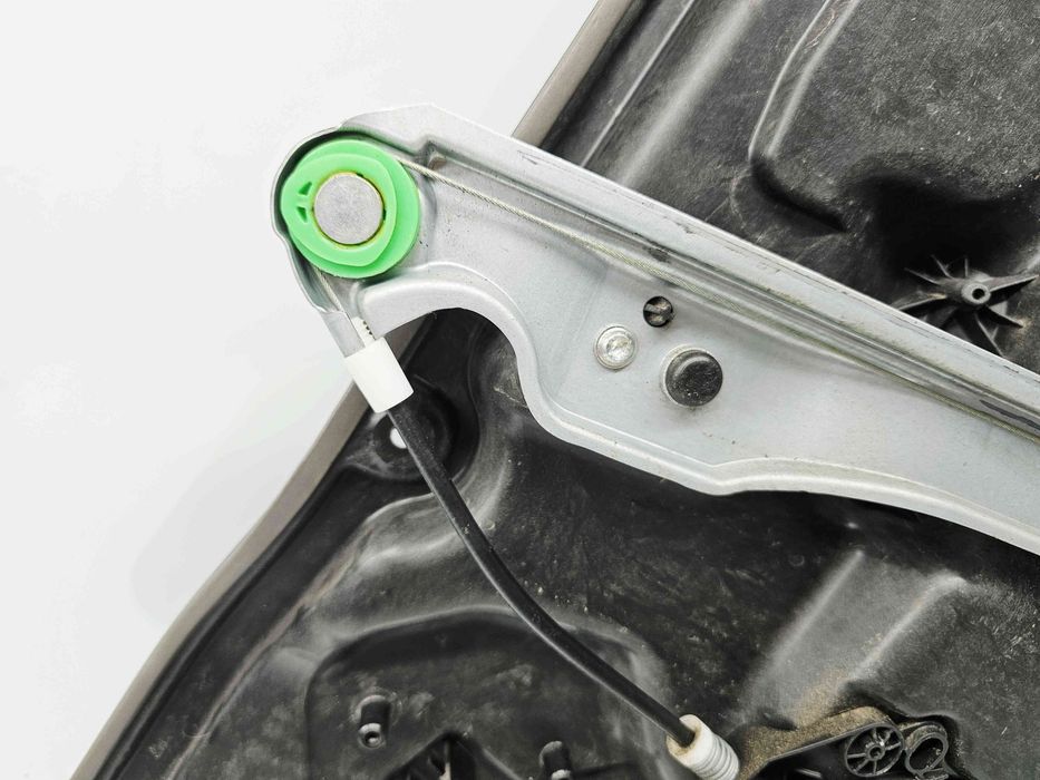 Macara electrica geam dreapta spate XC60 [Fabr 2008-2017] 30753330