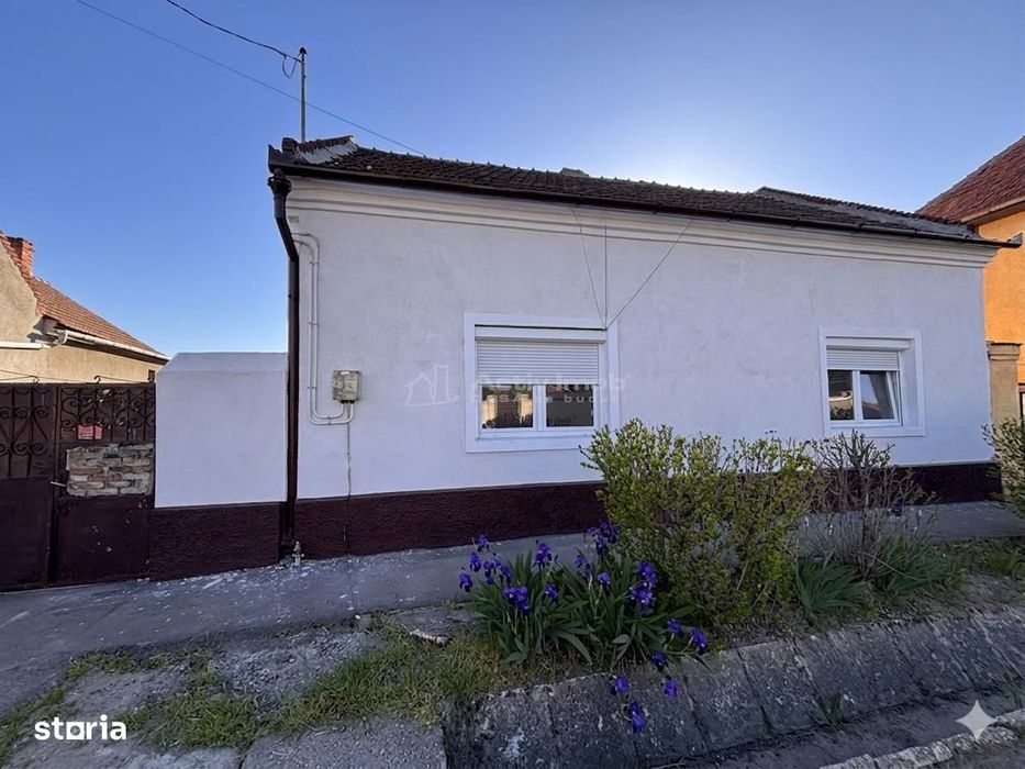 Casa Episcopia 1200 mp teren