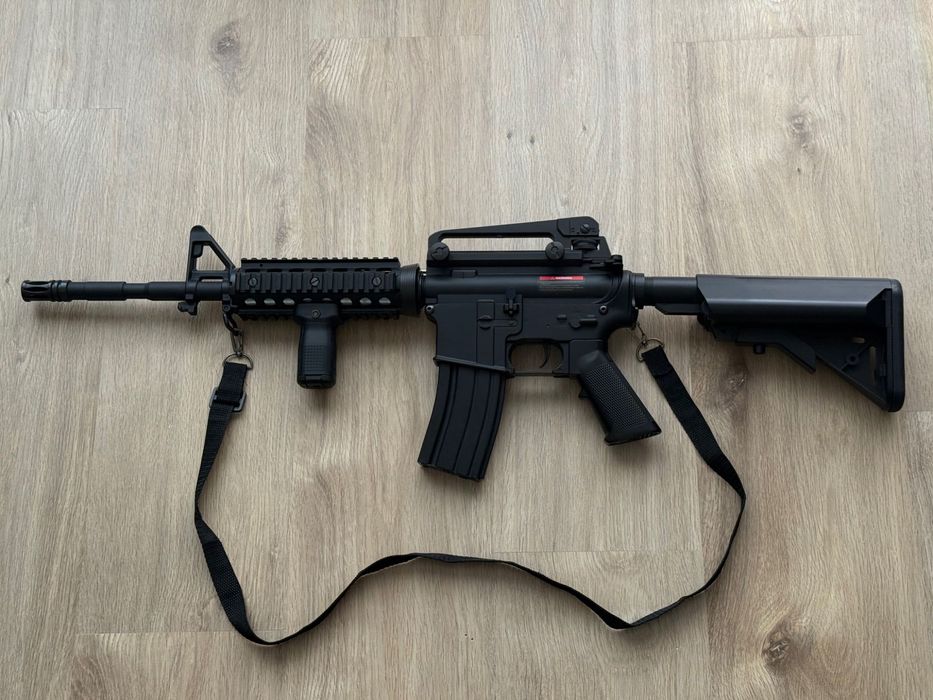 Pusca Airsoft M4 Spartan Hop-Up Reglabil