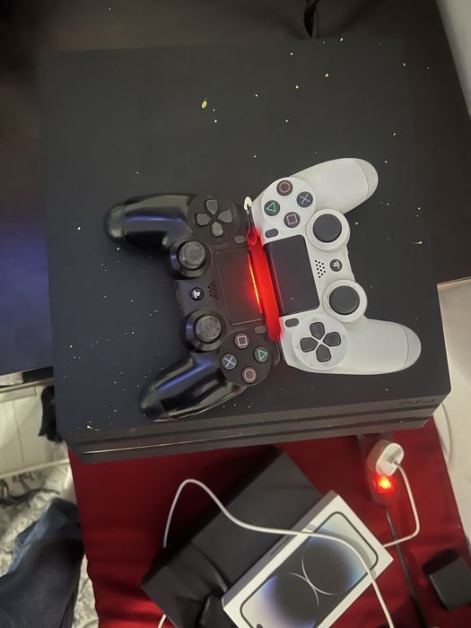 Vand ps 4 pro 1t