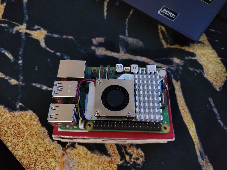 Raspberry pi 5 4 GB