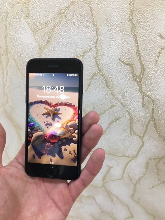 Iphone 7   128  pamit.   usilina qoyilgon batarya