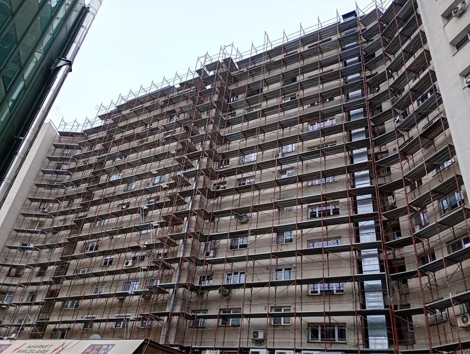 Vând schelă metalică fațadă – 3000 mp+, București