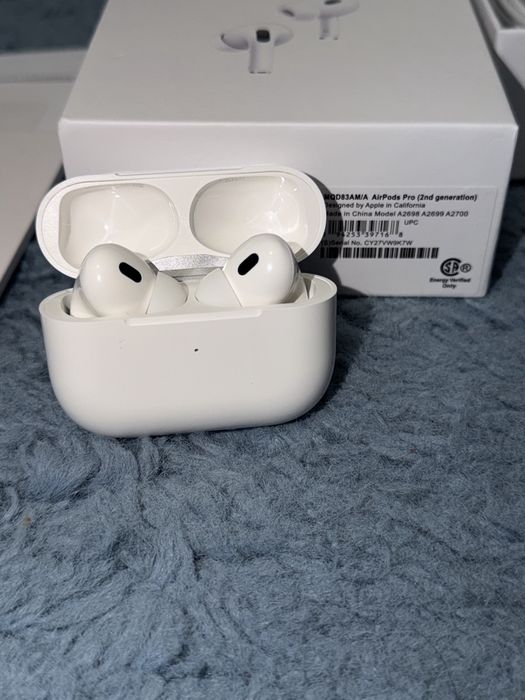 AirPods Pro 2 | AirPods 4 | Noi Sigilate | Predare Personala in Bucuresti