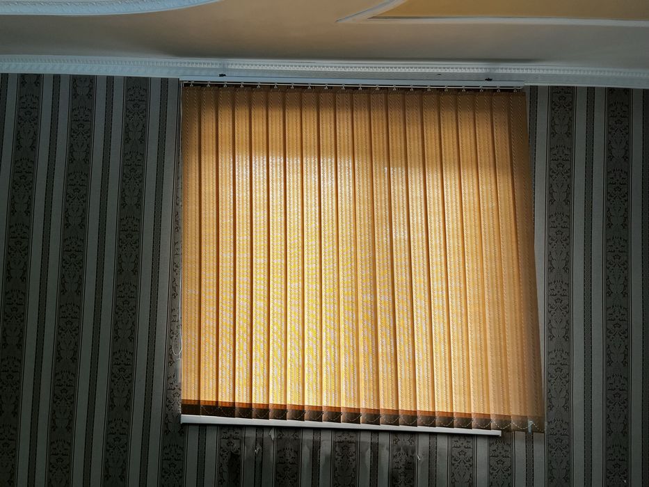 Жалюзи продается