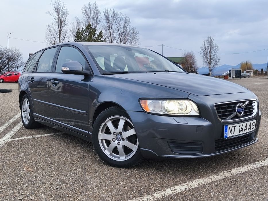 Volvo V50 facelift