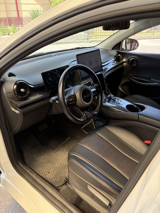 BYD E2 405 Full kraska tozza