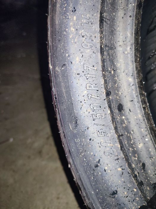 Шыны продам новый