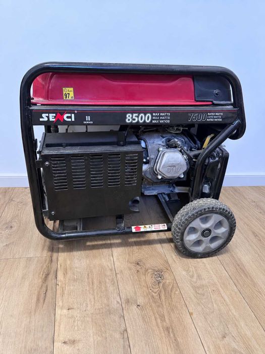 Închiriez Placă Compactoare 80 kg Breckner Germany și Generator Senci 8500