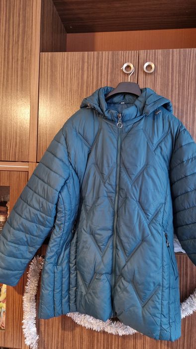 Дамско яке,в зелен цвят