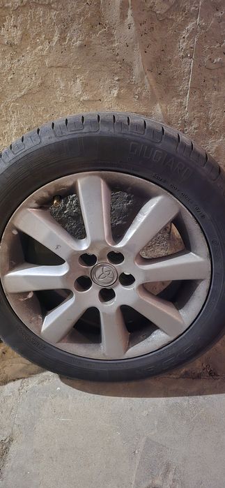 16" лети джанти с летни гуми ТОЙОТА