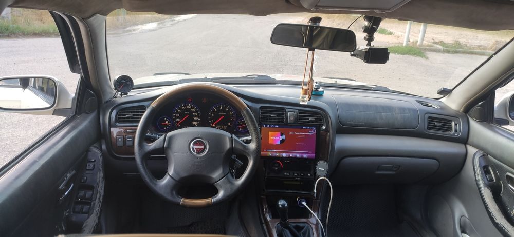 Продам Субару аутбек