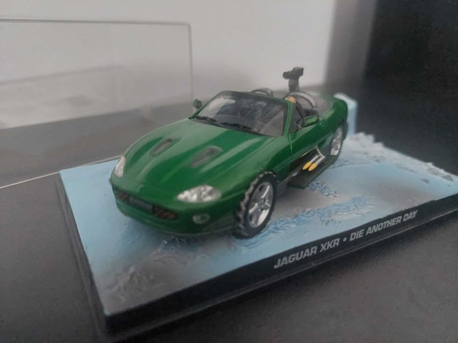 Altaya Eon 1/43 Jaguar XKR Die Another Day 007