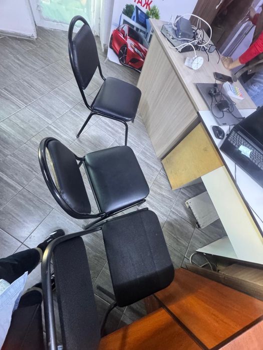 Продам офисный мебель