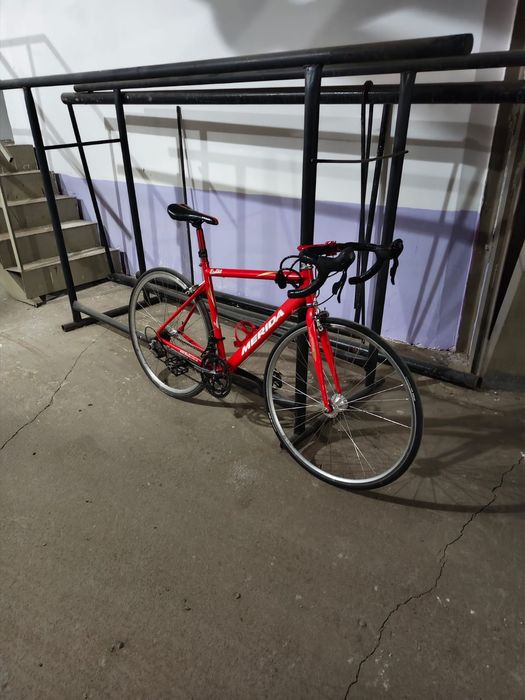 Merida ШОССЕЙНЫЙ велосипед красный