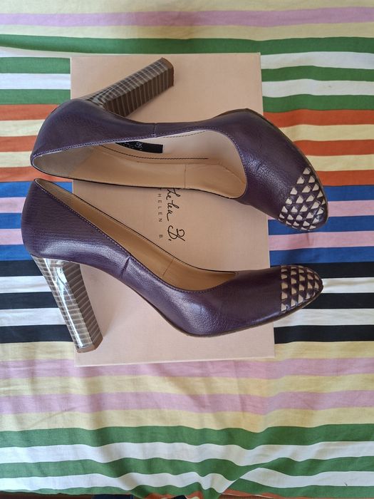 Pantofi din piele de capră