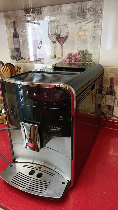 Expresor automat Melita barista