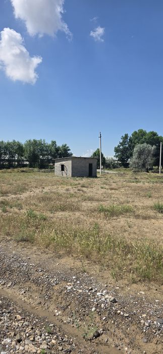 Участка сотилади