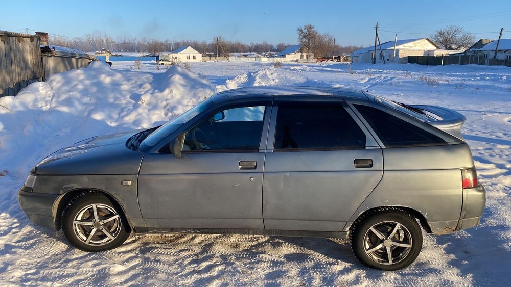 Ваз 2112.  газ бензин.