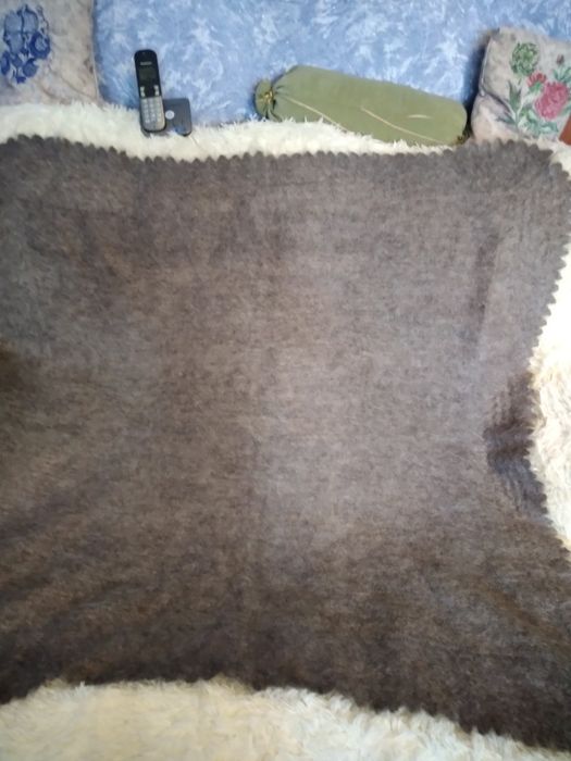 Оренбургский пуховый платок