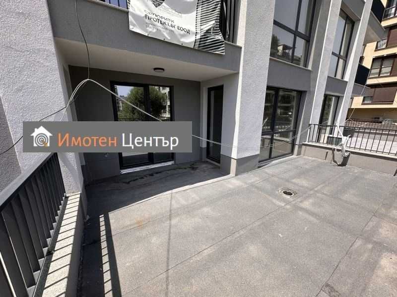 Дава се под наем Тристаен апартамент в София, Студентски град - 150 кв.м за 225000 € - Снимка #7