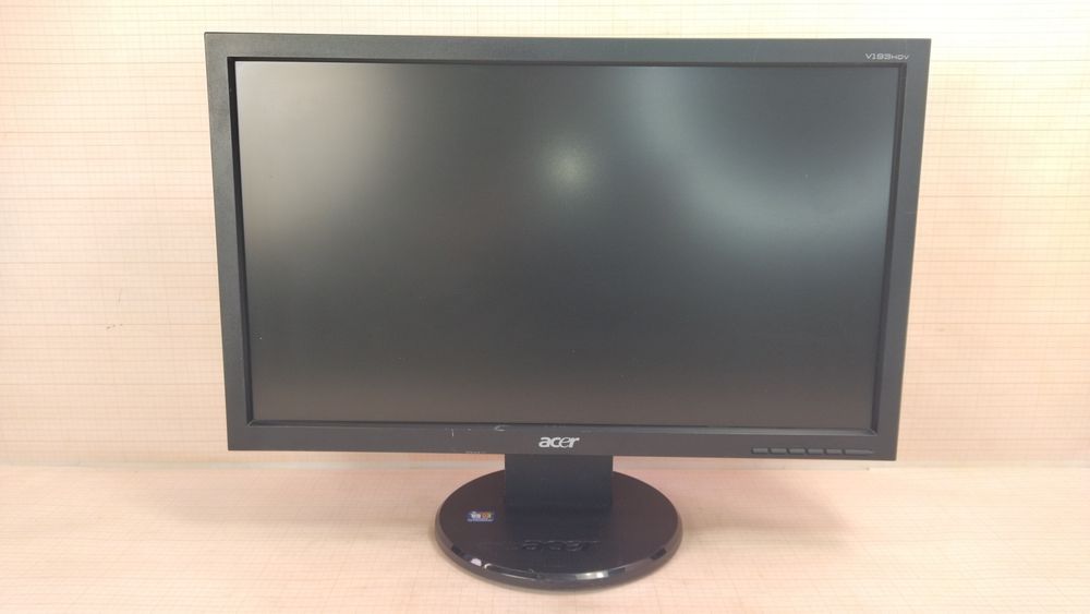 Монитор Acer V193HQV