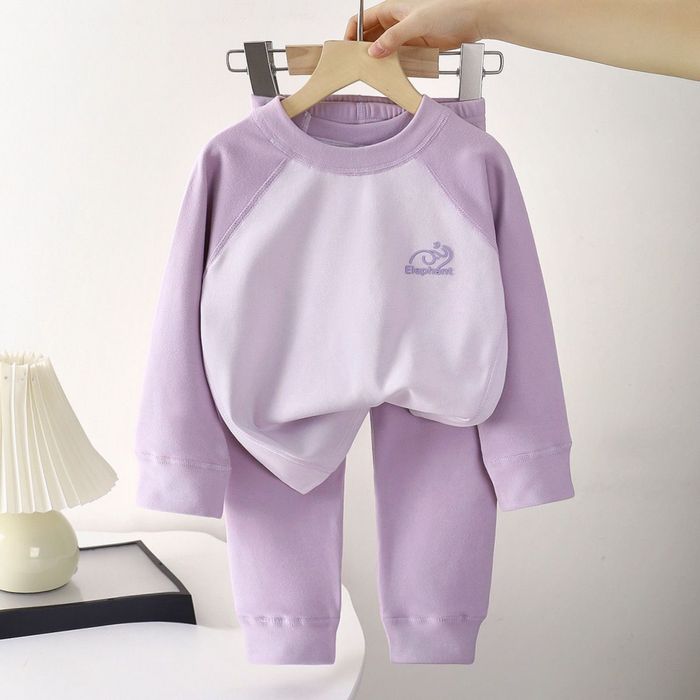 Детский костюм .