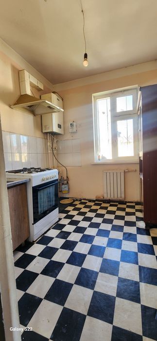 Срочно продается 2 ком.. Квартира.Корасув (Мотрит)